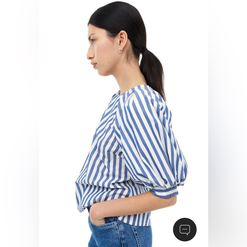 H&M Puff Sleeve Top- New with tags